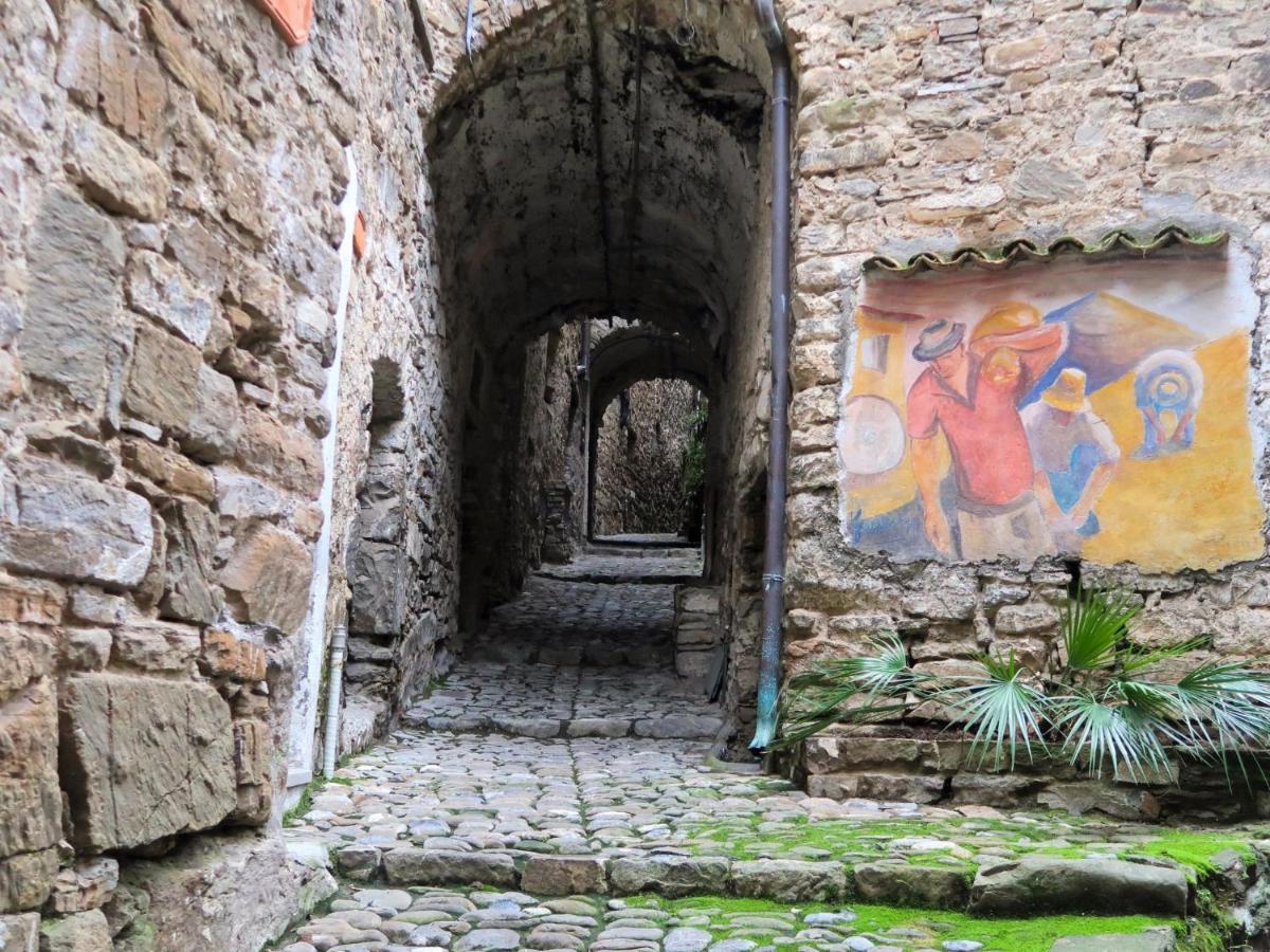 Locazione Turistica Reanna Villa Apricale Esterno foto